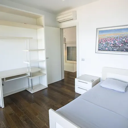 Exclusive By Pikhost Villa *