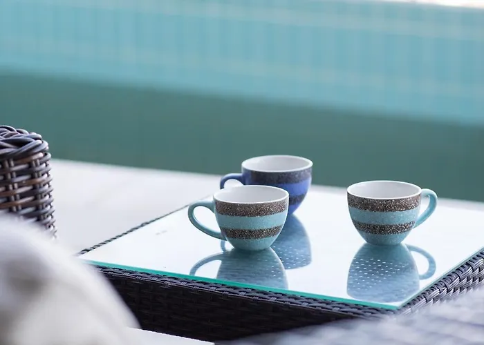 Exclusive By Pikhost * Široka