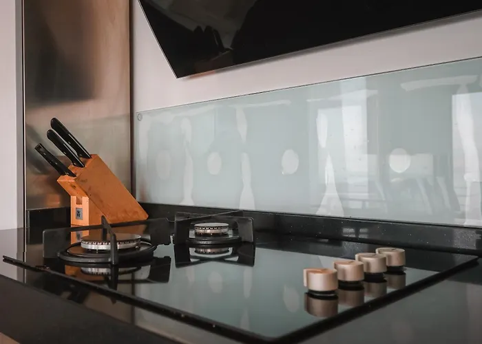 Exclusive By Pikhost