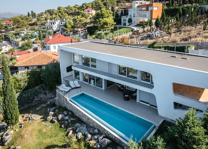 Exclusive By Pikhost 别墅