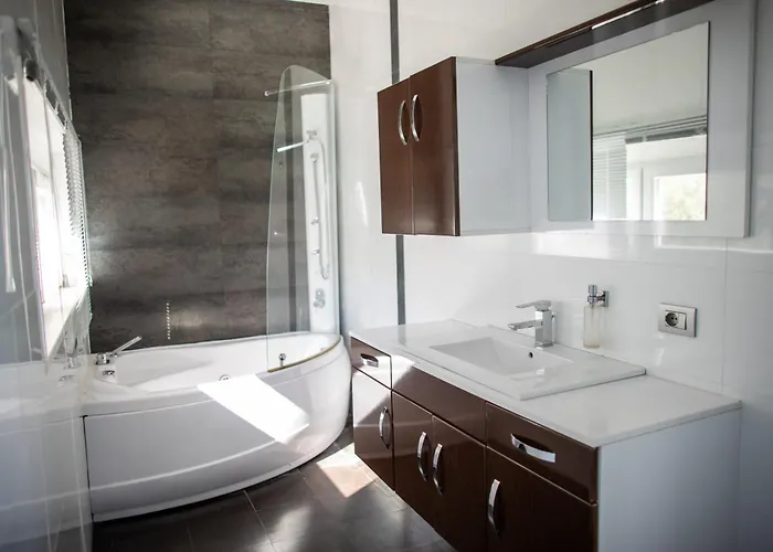 Exclusive By Pikhost 别墅 Široka