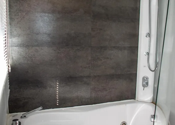 Exclusive By Pikhost