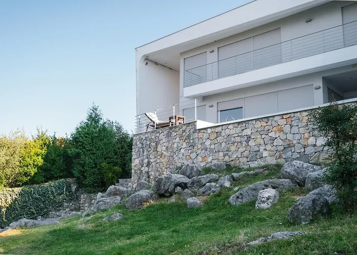Exclusive By Pikhost Villa *