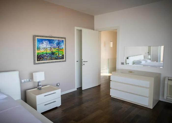 Exclusive By Pikhost Villa Široka